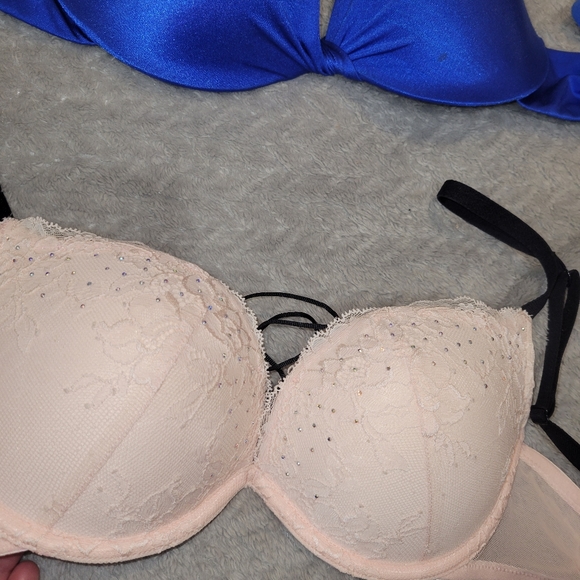 2 LA Senza bras. NWOT - 32C - Picture 2 of 5